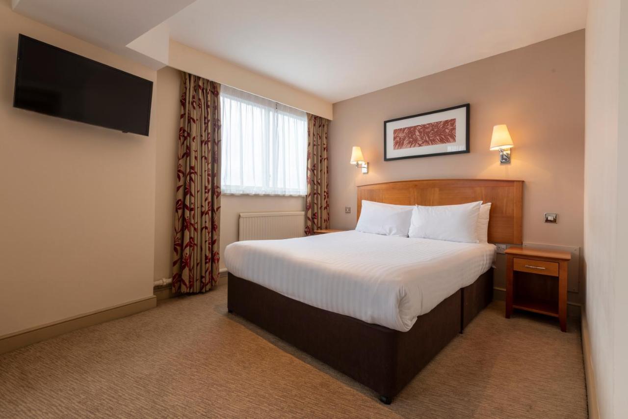 Strathallan Hotel, Bw Signature Collection 4* Birmingham