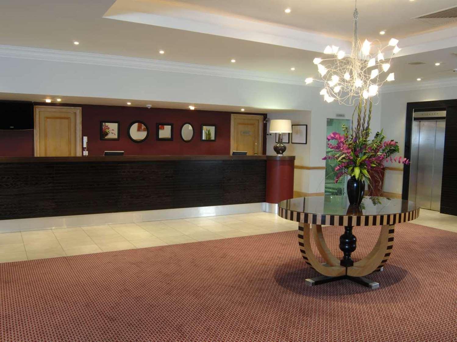 Strathallan Hotel, Bw Signature Collection Hotel 4*